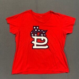 MLB St. Louis Cardinals Womens 2XL Red V-Neck Stars Stripes Logo Graphic T-Shirt